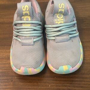 Adidas Kids Gray Sneakers with Pastel Sole